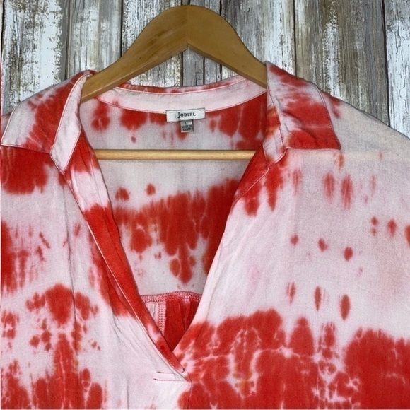 Jodifl Red Dye Oversized Blouse - Picture 4 of 5